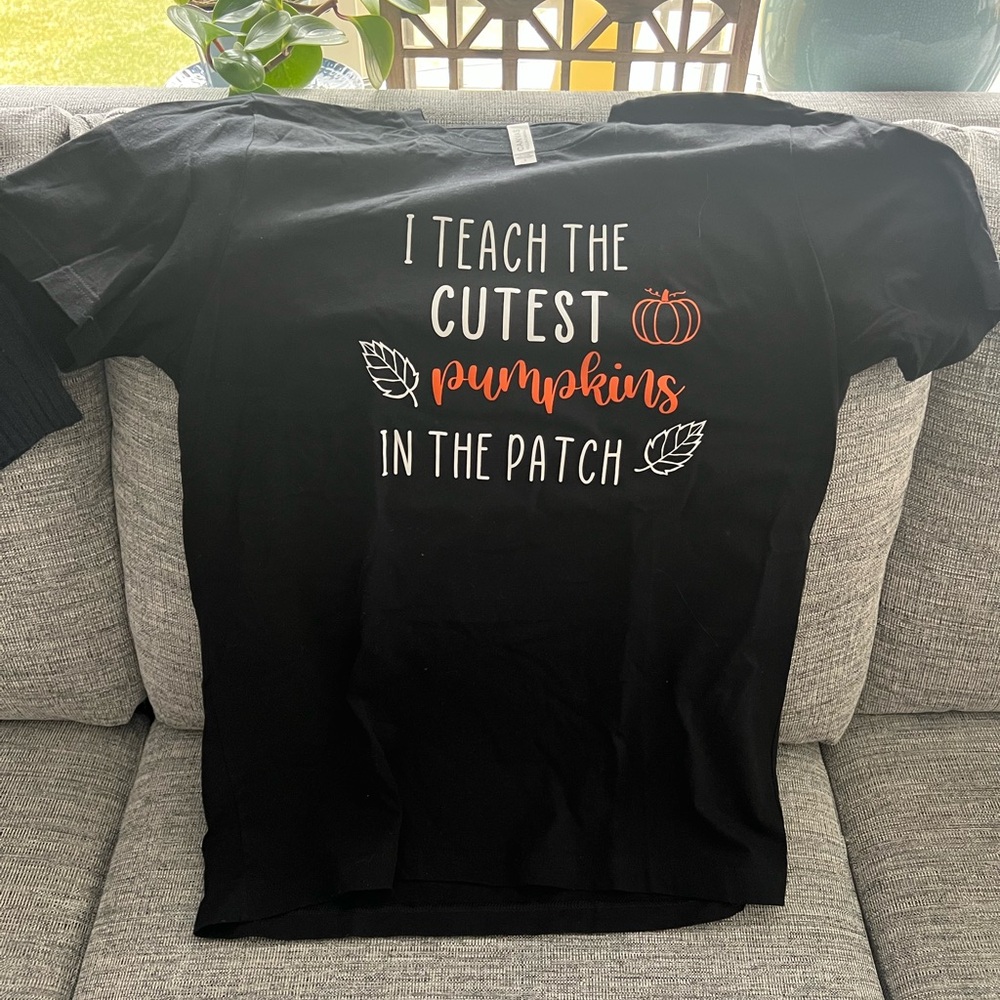 Black womens size  Pumpkin Patch Shirt L